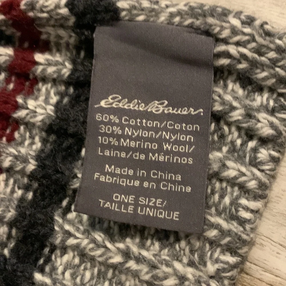 Eddie Bauer knit scarf